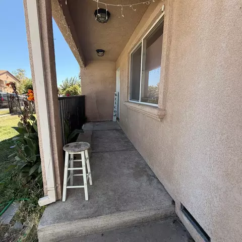 Exterior - 2032 E 9th St, Stockton, CA 95206 photo 5 of 5