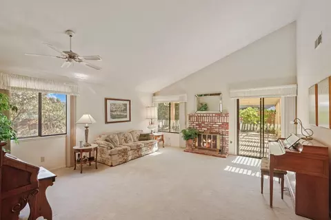 Living - 2000 Thrush Ct, Lodi, CA 95240 photo 1 of 3