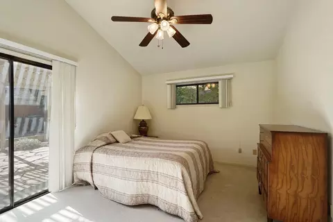 Bedroom - 2000 Thrush Ct, Lodi, CA 95240 photo 4 of 6