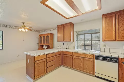 Kitchen - 2000 Thrush Ct, Lodi, CA 95240 photo 5 of 5