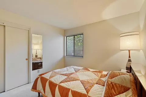 Bedroom - 2000 Thrush Ct, Lodi, CA 95240 photo 2 of 6