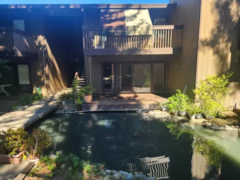 2462 Larkspur Ln #345, Sacramento, CA 95825