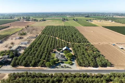 View/Area - 8460 E Keyes Rd, Hughson, CA 95326 photo 10 of 10