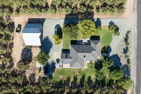 View/Area - 8460 E Keyes Rd, Hughson, CA 95326 photo 9 of 10
