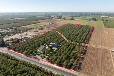 View/Area - 8460 E Keyes Rd, Hughson, CA 95326 photo 2 of 10