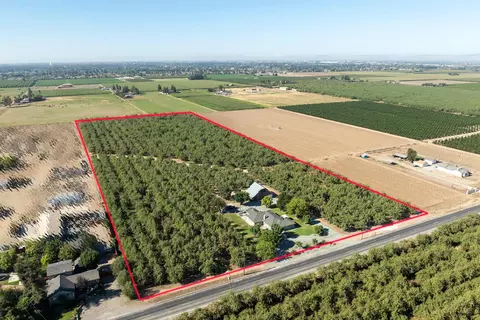 View/Area - 8460 E Keyes Rd, Hughson, CA 95326 photo 3 of 10
