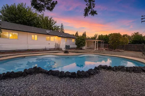 3232 Mission Ave, Carmichael, CA 95608