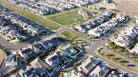 View/Area - 4589 Margaret Adele Ln, Tracy, CA 95377 photo 3 of 5