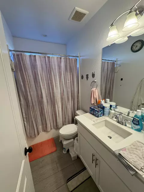 Bath - 4589 Margaret Adele Ln, Tracy, CA 95377 photo 1 of 1