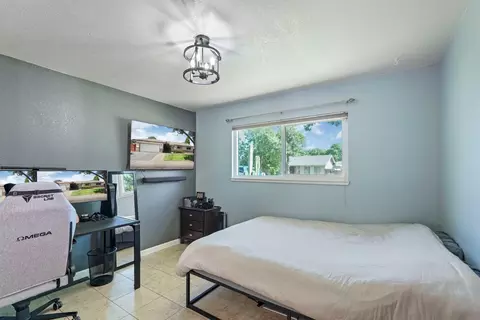 Bedroom - 2709 Chapel Ct, Modesto, CA 95355 photo 2 of 3