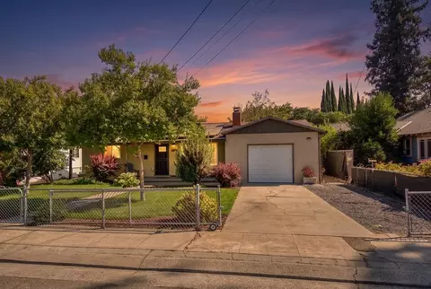 2034 Coley Ave, Escalon, CA 95320