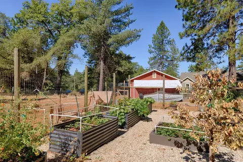 Exterior - 19275 Adamson Dr, Grass Valley, CA 95949 photo 7 of 25