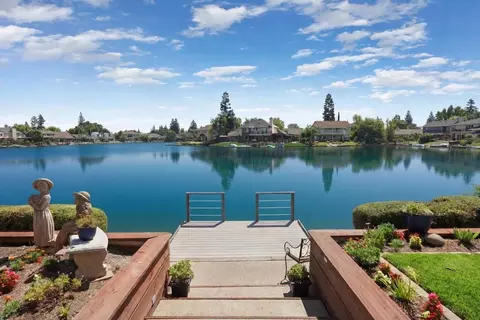 View/Area - 1720 Windjammer Ct, Lodi, CA 95242 photo 4 of 5