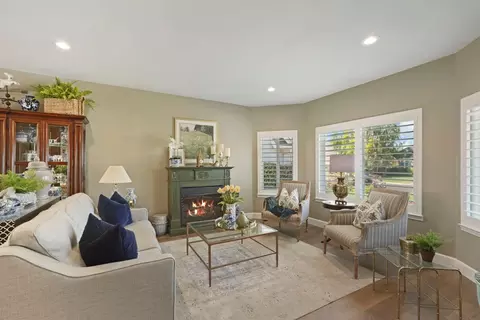 Living - 1720 Windjammer Ct, Lodi, CA 95242 photo 2 of 5