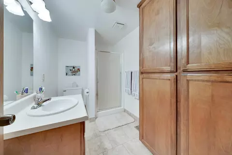 Bath - 743 Sandy Bar Dr, Copperopolis, CA 95228 photo 7 of 9