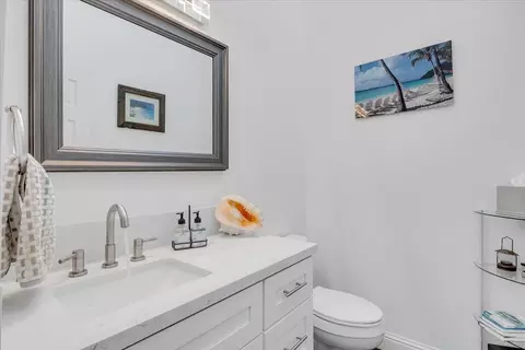 Bath - 816 Foothill Rd, Copperopolis, CA 95228 photo 1 of 10