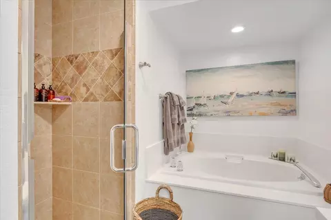 Bath - 816 Foothill Rd, Copperopolis, CA 95228 photo 5 of 10