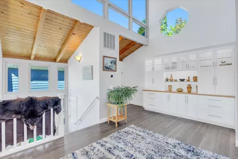 Entry Way - 816 Foothill Rd, Copperopolis, CA 95228 photo 6 of 8