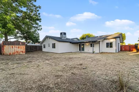 Exterior - 1617 Capital Dr, Ceres, CA 95307 photo 4 of 4