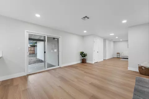 Living - 1617 Capital Dr, Ceres, CA 95307 photo 3 of 5