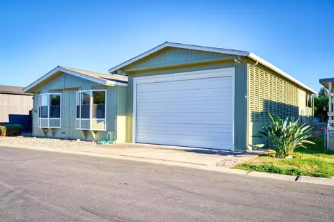 Exterior - 4 Marsh Ct, Lodi, CA 95242 photo 3 of 12