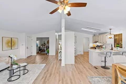 Entry Way - 4 Marsh Ct, Lodi, CA 95242 photo 1 of 2
