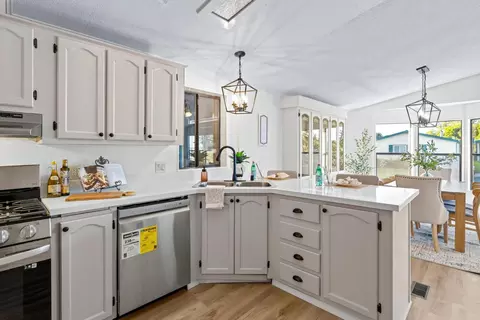 Kitchen - 4 Marsh Ct, Lodi, CA 95242 photo 2 of 5
