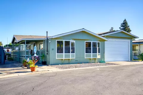 Exterior - 4 Marsh Ct, Lodi, CA 95242 photo 2 of 12