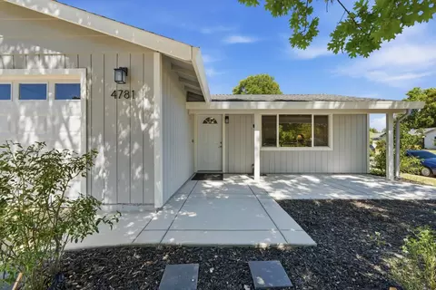 4781 Oakhollow Dr, Sacramento, CA 95842