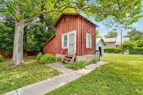 Exterior - 916 Wilson Bend Rd, Grimes, CA 95950 photo 8 of 18