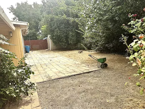 Exterior - 5764 Alicia Ave, Olivehurst, CA 95961 photo 3 of 5