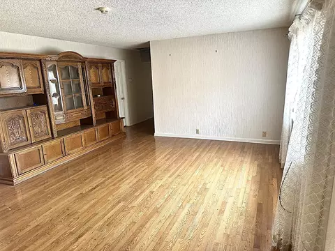 Living - 5764 Alicia Ave, Olivehurst, CA 95961 photo 1 of 4