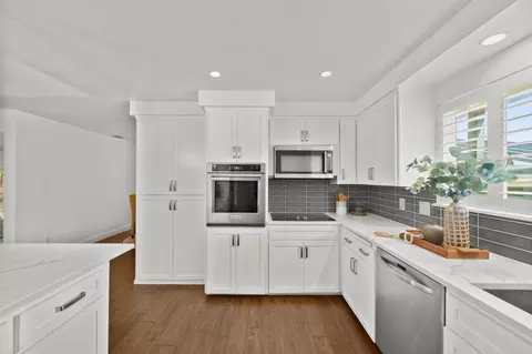 Kitchen - 6609 Penney Way, Carmichael, CA 95608 photo 6 of 7