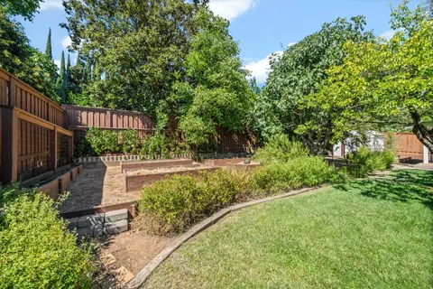 Exterior - 6609 Penney Way, Carmichael, CA 95608 photo 9 of 16
