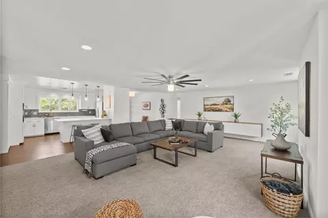 Living - 6609 Penney Way, Carmichael, CA 95608 photo 2 of 2