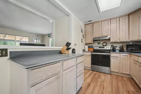 Kitchen - 11244 Upper Previtali Rd, Jackson, CA 95642 photo 3 of 5