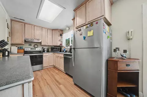Kitchen - 11244 Upper Previtali Rd, Jackson, CA 95642 photo 2 of 5