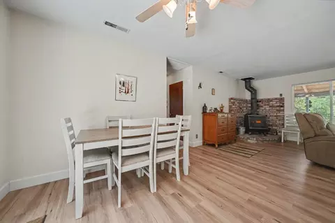 Dining - 11244 Upper Previtali Rd, Jackson, CA 95642 photo 1 of 2