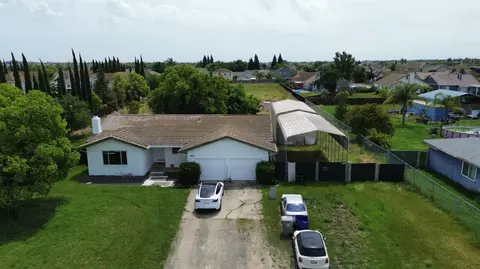7818 Jacinto Rd, Elk Grove, CA 95758