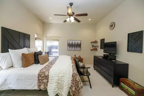 Bedroom - 3224 Clearview Ct, Modesto, CA 95355 photo 2 of 5