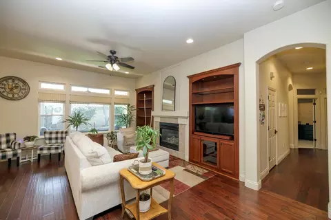 Living - 3224 Clearview Ct, Modesto, CA 95355 photo 1 of 4