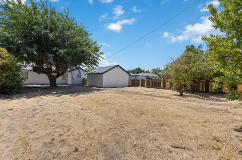 Exterior - 365 E Main St, Merced, CA 95340 photo 6 of 8