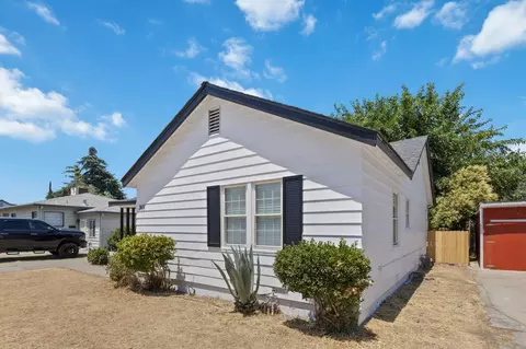 Exterior - 365 E Main St, Merced, CA 95340 photo 3 of 8