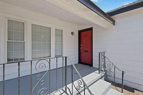 Exterior - 365 E Main St, Merced, CA 95340 photo 4 of 8