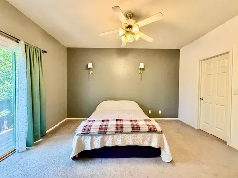Bedroom - 55 Oak Tree Ct, Murphys, CA 95247 photo 2 of 4