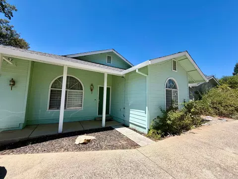 Exterior - 55 Oak Tree Ct, Murphys, CA 95247 photo 17 of 27