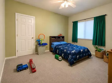 Bedroom - 55 Oak Tree Ct, Murphys, CA 95247 photo 3 of 4