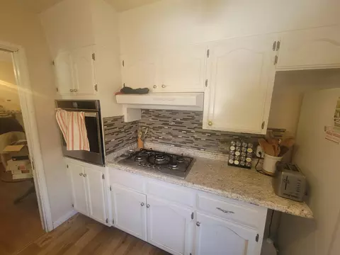 Kitchen - 514 Fairview Ave, Madera, CA 93637 photo 3 of 4