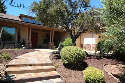 Exterior - 807 Smith Flat Rd, Angels Camp, CA 95222 photo 6 of 14