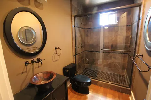 Bath - 807 Smith Flat Rd, Angels Camp, CA 95222 photo 1 of 6